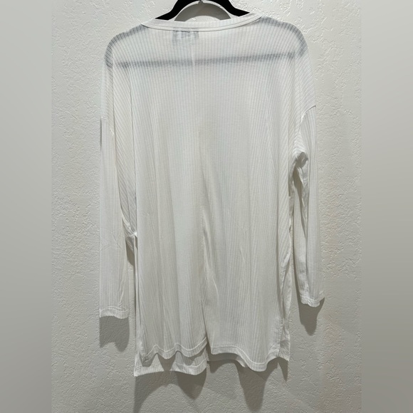 ASOS Maternity Ribbed Top w/Side Slits in White - Size US 2 - Picture 6 of 10